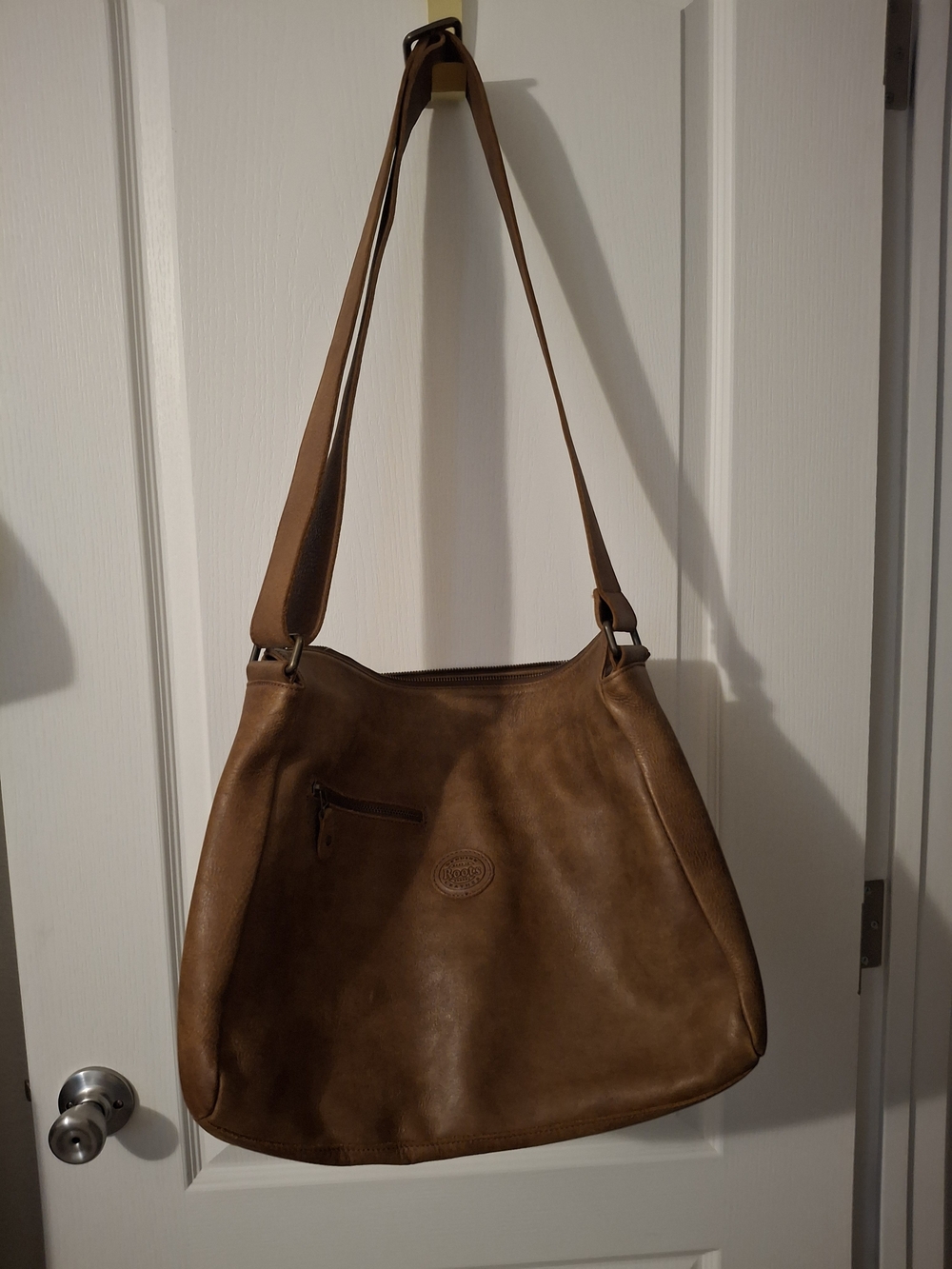 Roots Classic Brown Leather Shoulder Bag